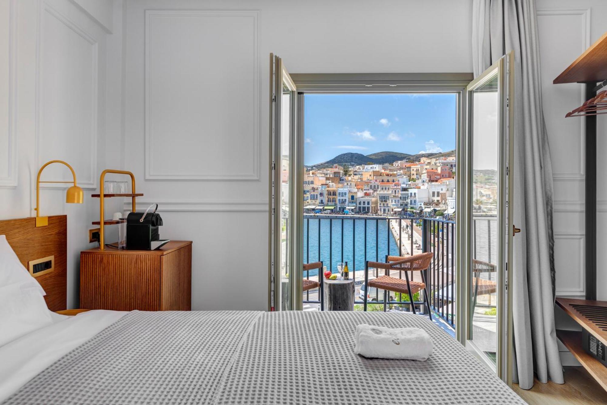 Eclectic Syros Bed & Breakfast Ermoupoli Exterior photo