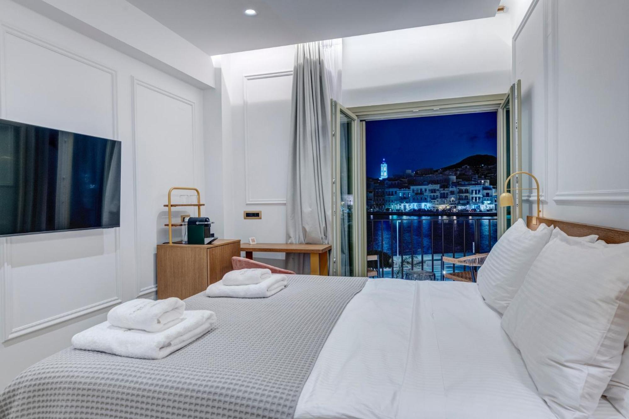 Eclectic Syros Bed & Breakfast Ermoupoli Exterior photo